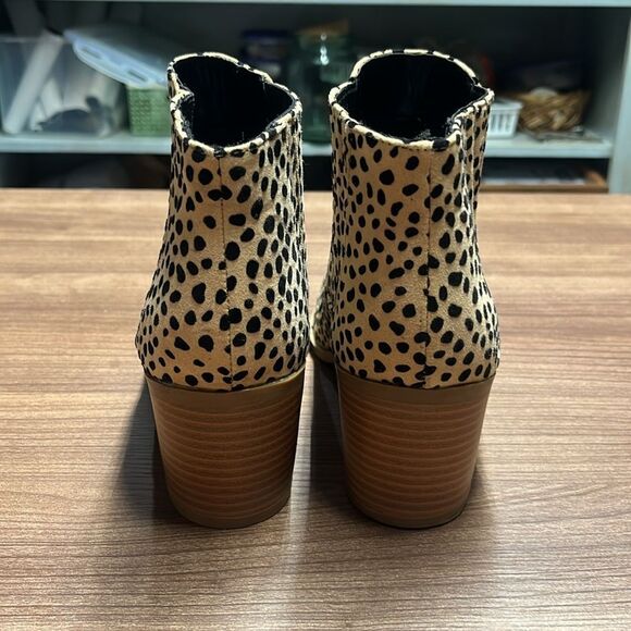 Brand new leopard print booties - Picture 4 of 7